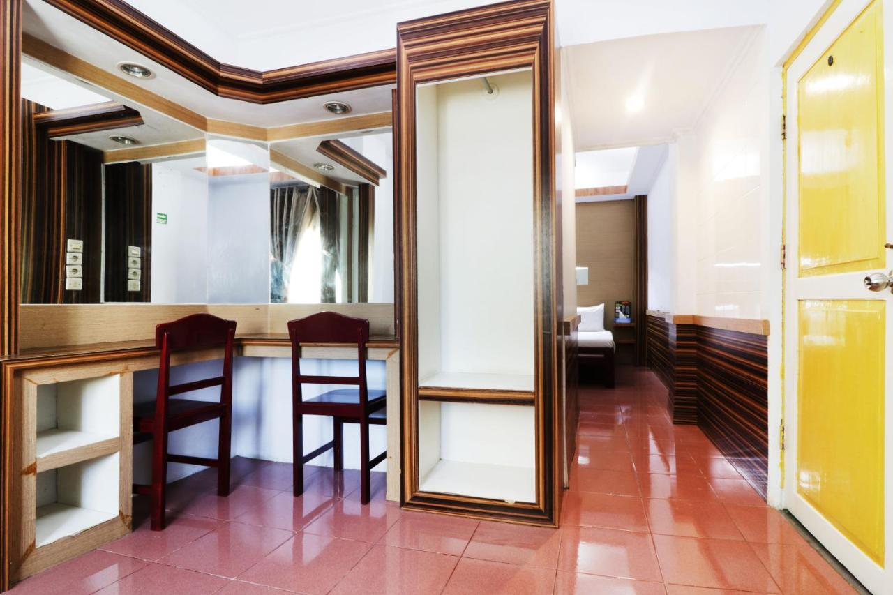 Mutiara Sari Hotel มากาซาร์ ภายนอก รูปภาพ